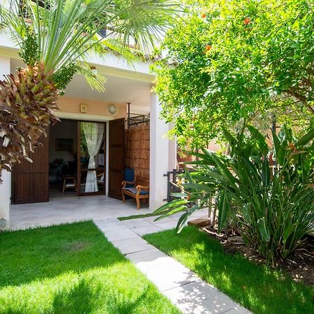 Rosa Holiday Home Villasimius Kültér fotó