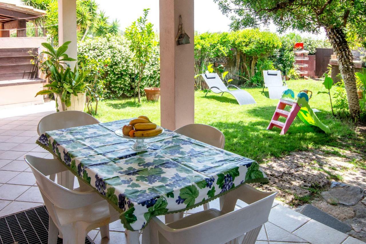Rosa Holiday Home Villasimius Kültér fotó