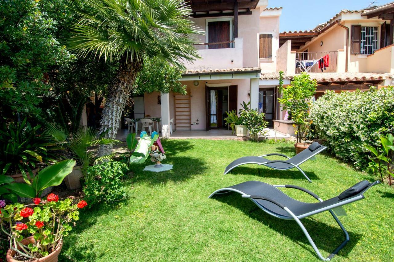 Rosa Holiday Home Villasimius Kültér fotó