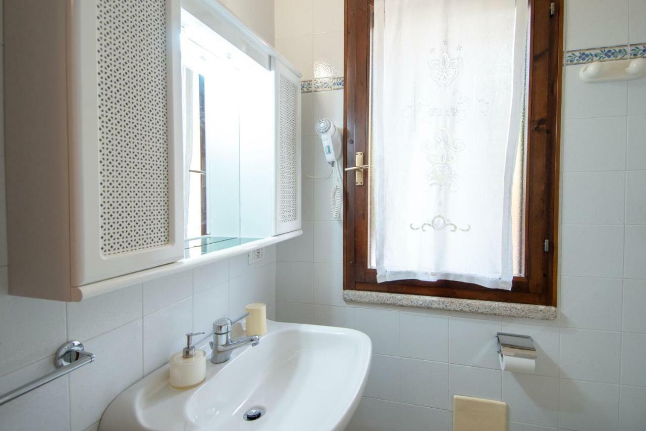 Rosa Holiday Home Villasimius Kültér fotó